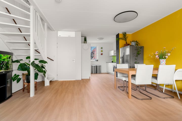 Foto 12 van Genesisstraat 2