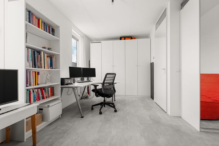 Foto 31 van Genesisstraat 2