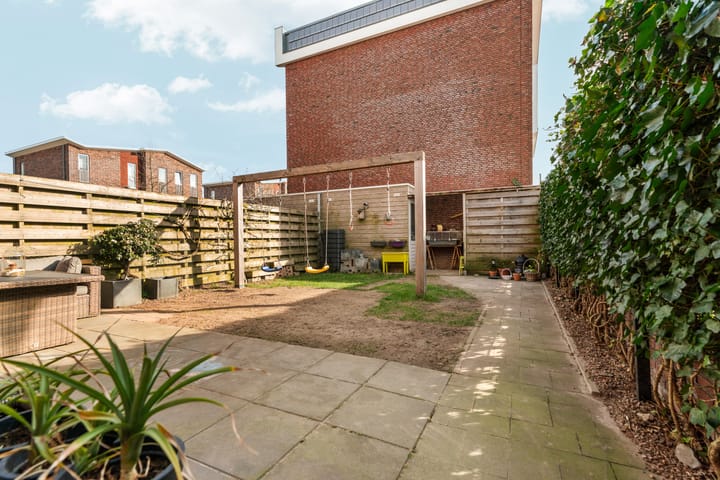 Foto 33 van Genesisstraat 2