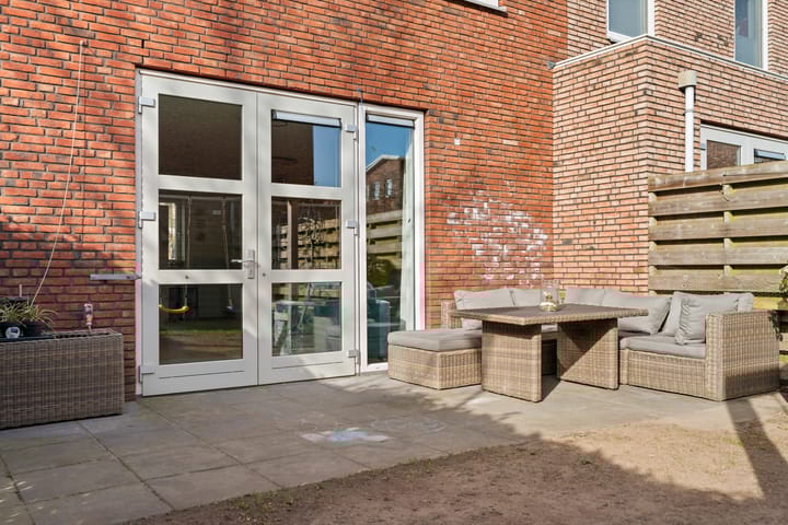 Foto 35 van Genesisstraat 2