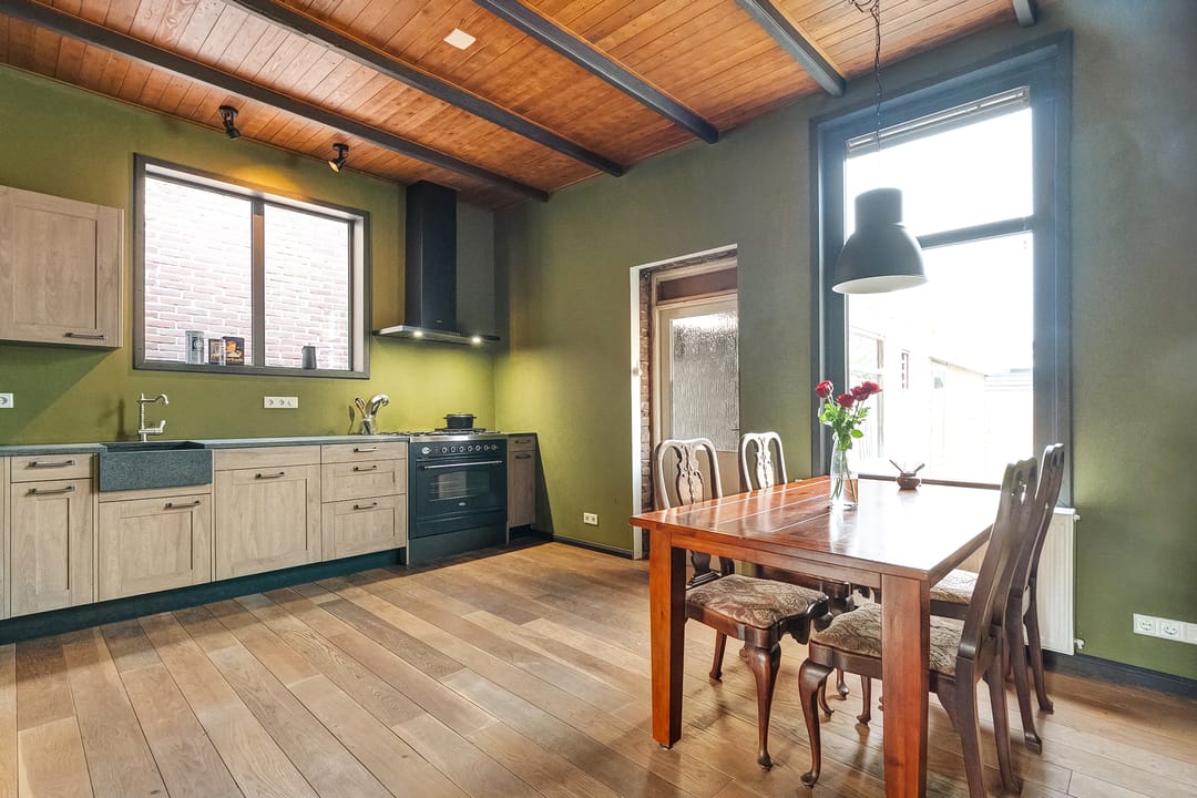 Foto 8 van van Echtenstraat 93