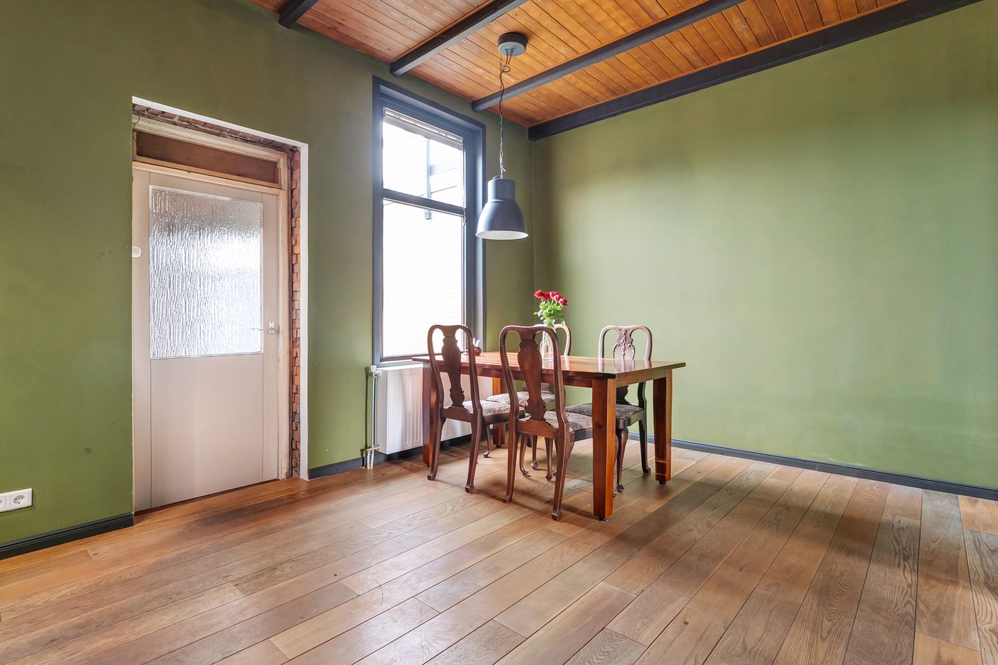 Foto 10 van van Echtenstraat 93