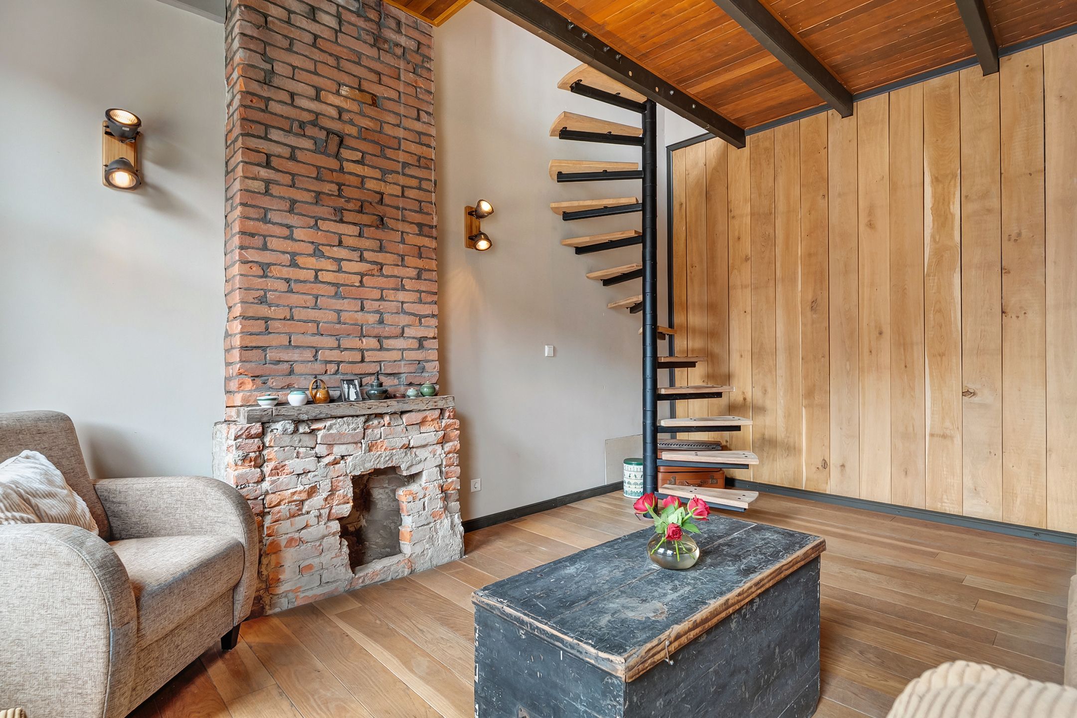 Foto 12 van van Echtenstraat 93