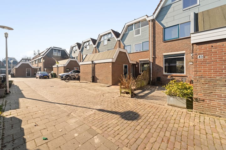 Foto 9 van Esdoornhof 51