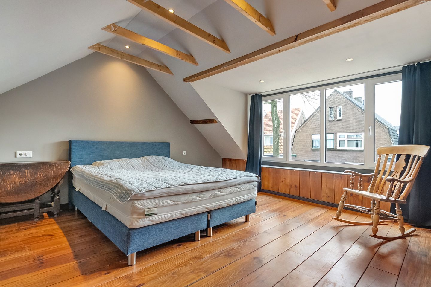 Foto 14 van van Echtenstraat 93