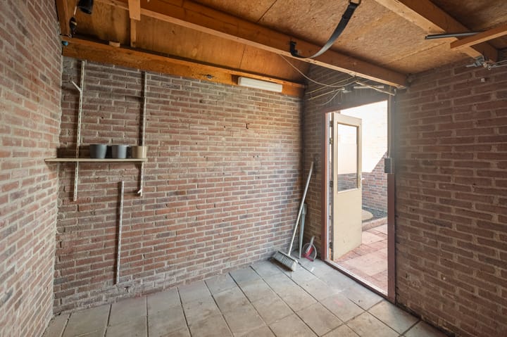 Foto 13 van Esdoornhof 51