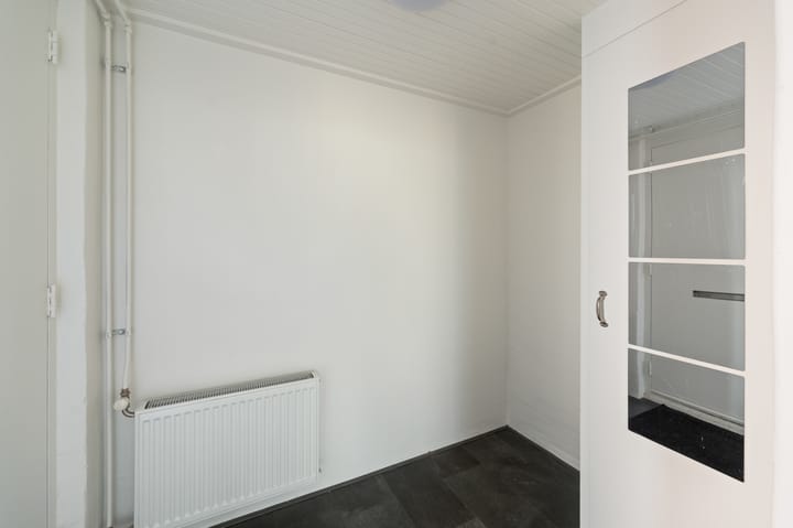 Foto 15 van Esdoornhof 51