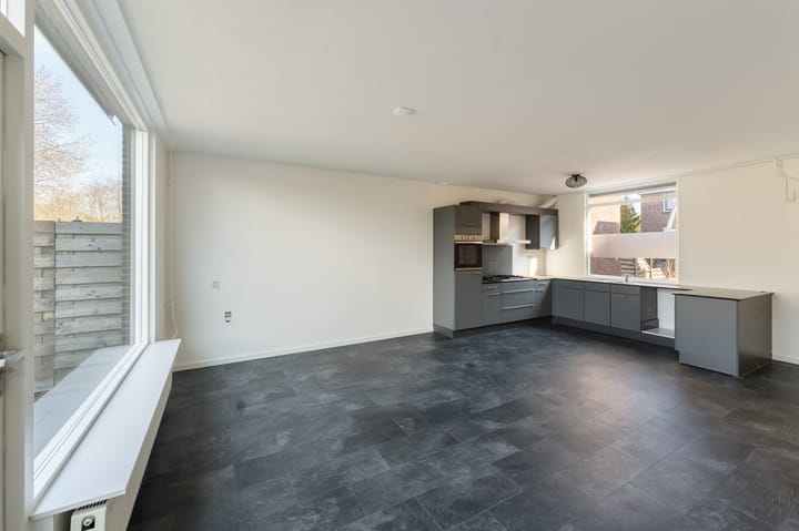 Foto 18 van Esdoornhof 51