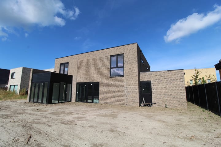 Foto 11 van Buizerdlaan 14