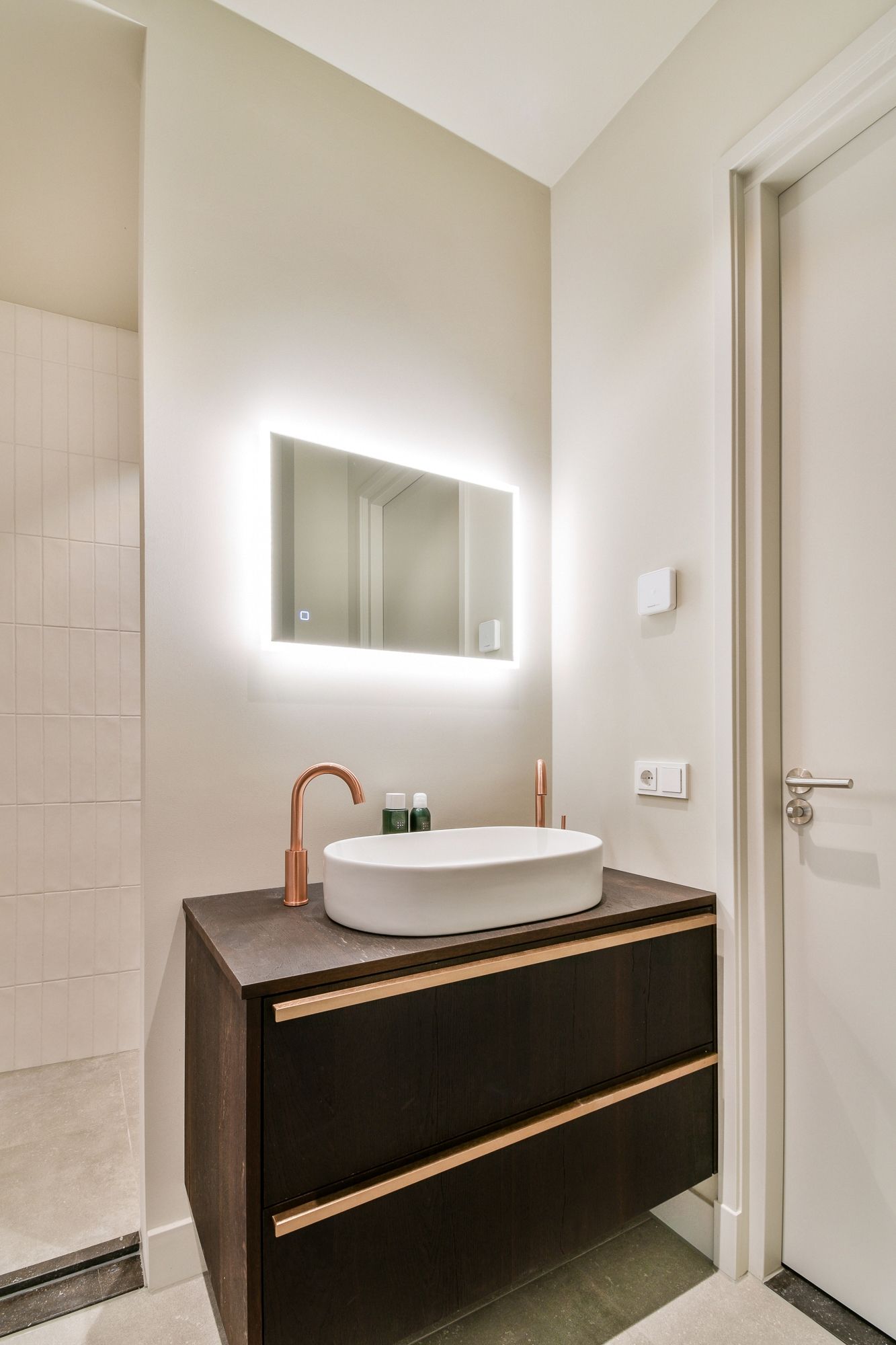 Foto 20 van Veerstraat 46-H