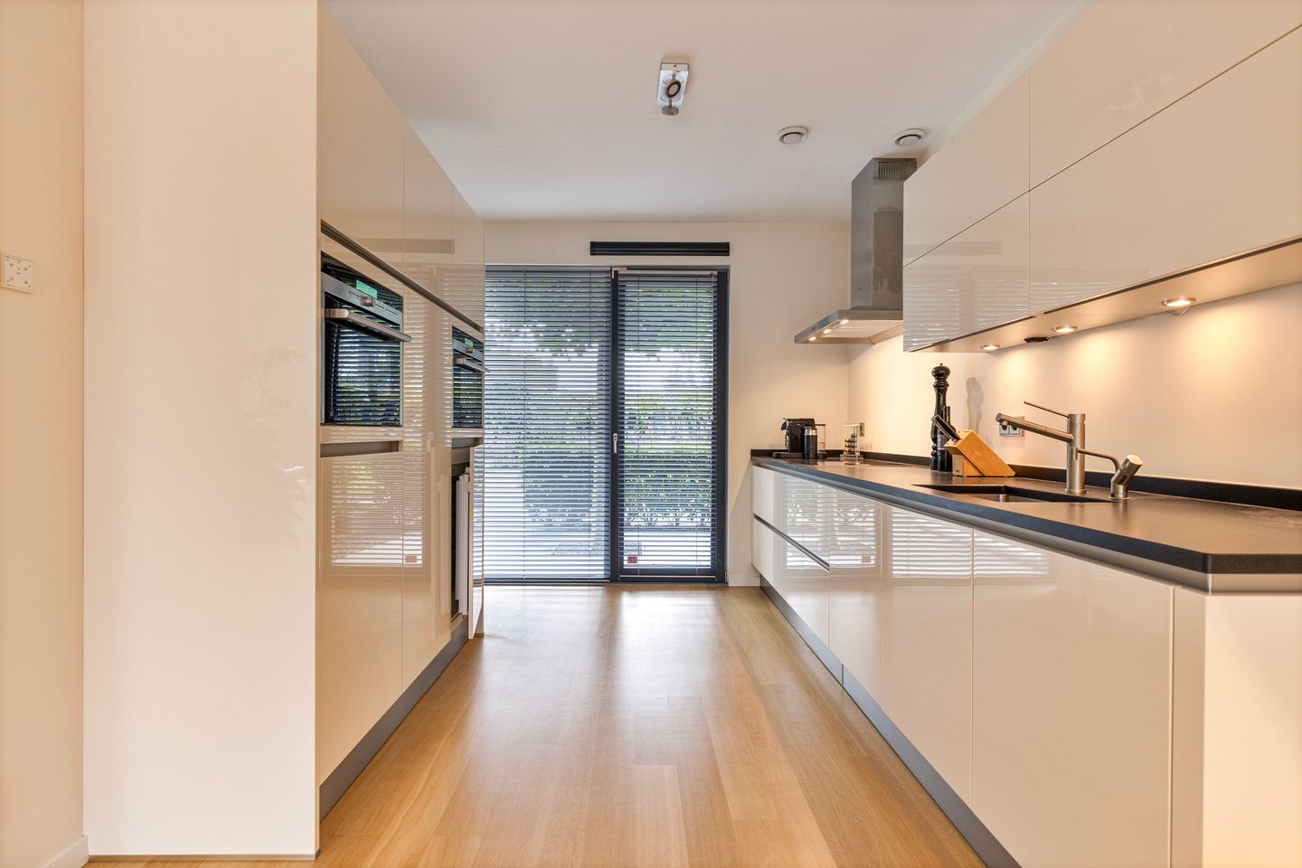 Photo 10 of Korianderlaan 84