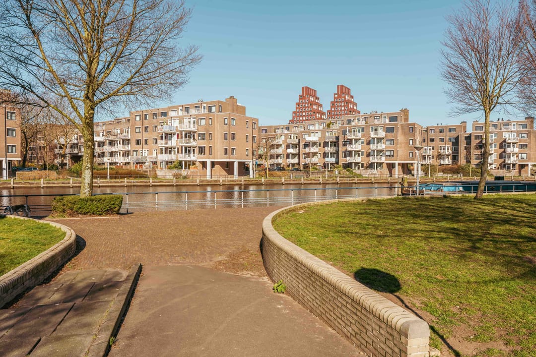 Foto 31 van Van Reigersbergenstraat 71-2