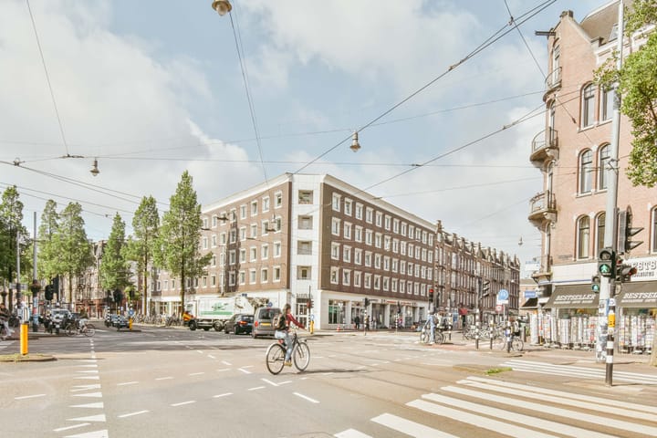 Foto 33 van Van Reigersbergenstraat 71-2