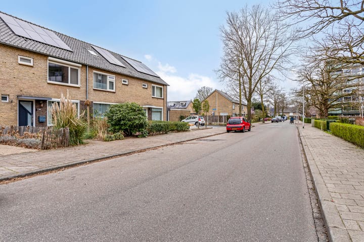 Foto 28 van Frerikshuislaan 12