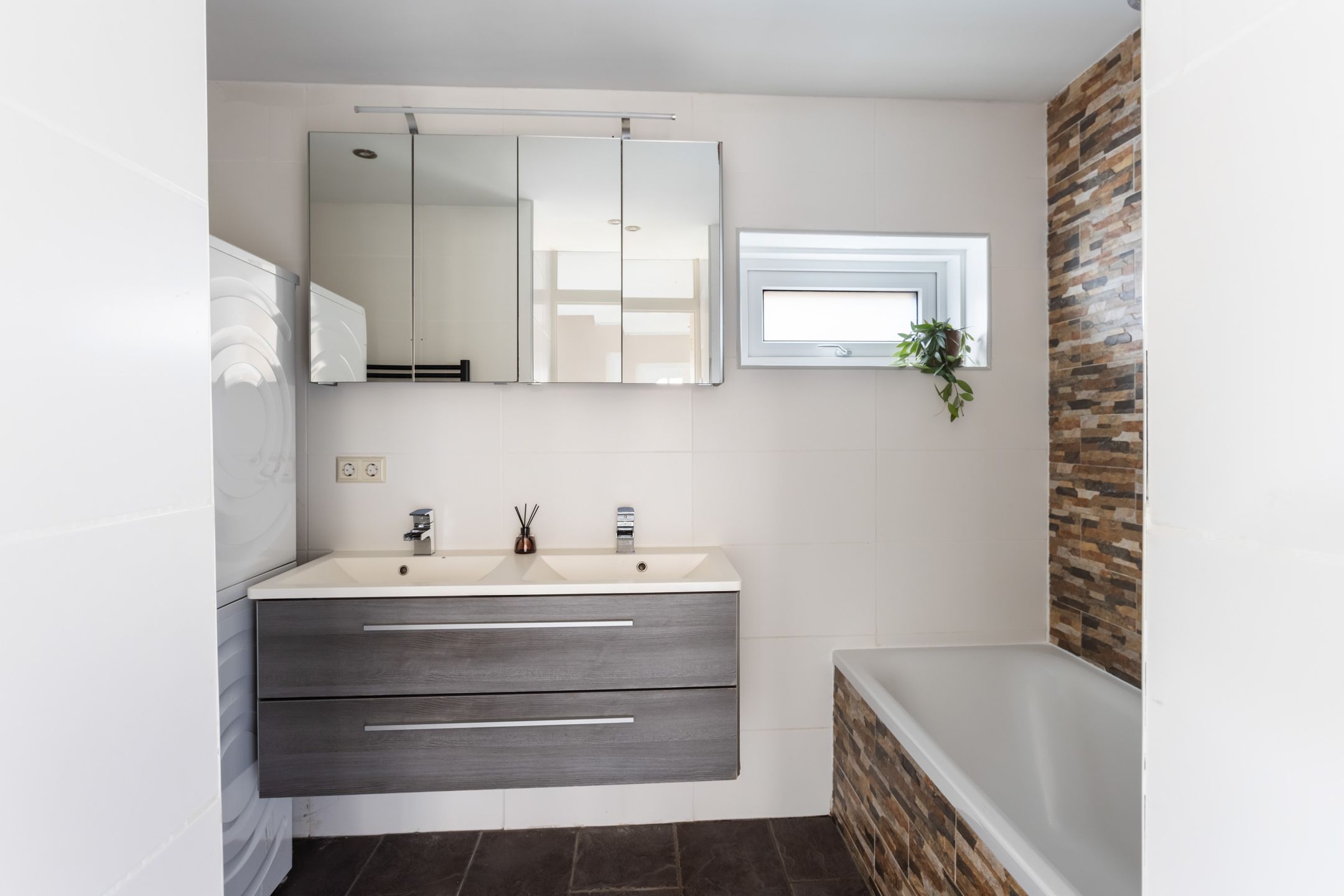 Photo 15 of Lekdijk 214