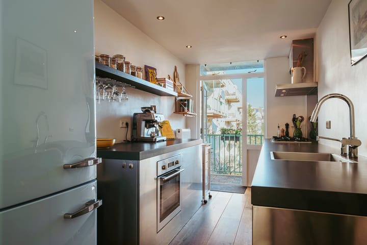 Foto 11 van Jan Pieter Heijestraat 83-B