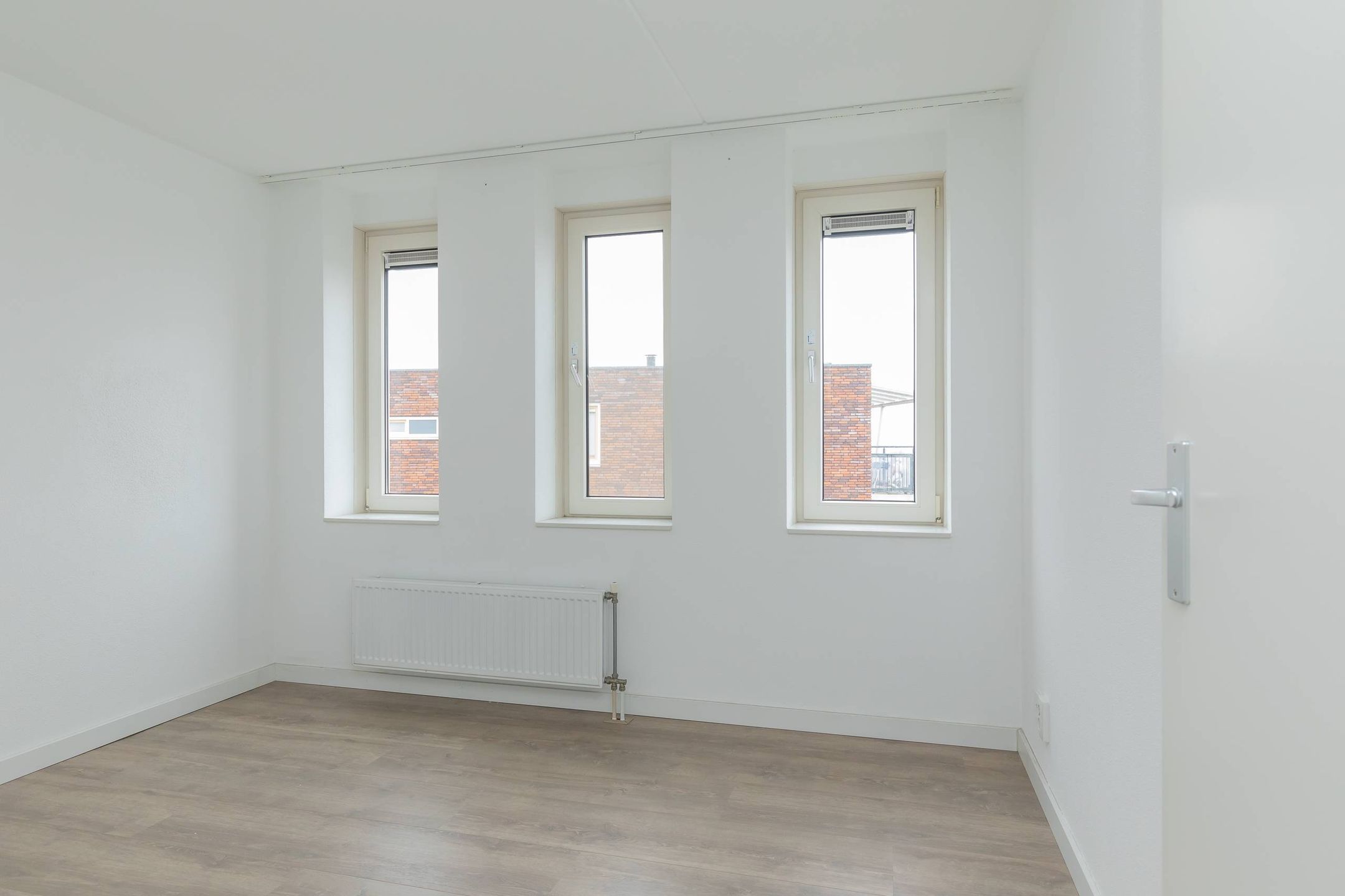 Foto 12 van Marsmanplein 152