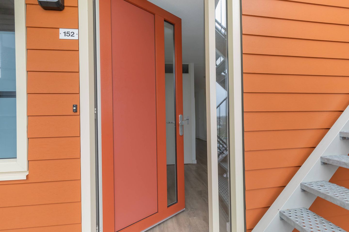 Foto 20 van Marsmanplein 152