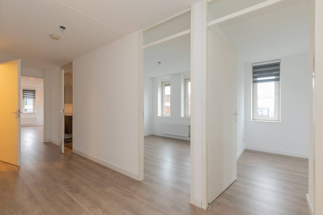 Foto 11 van Marsmanplein 152