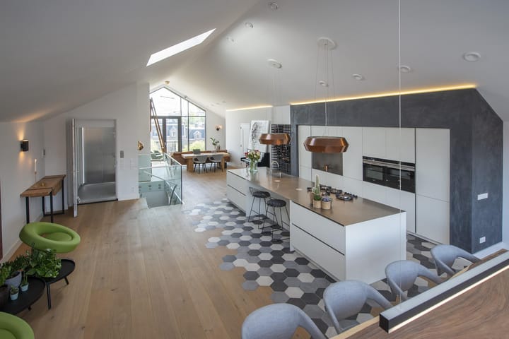 Photo 4 of Bilderdijkkade 50-D10