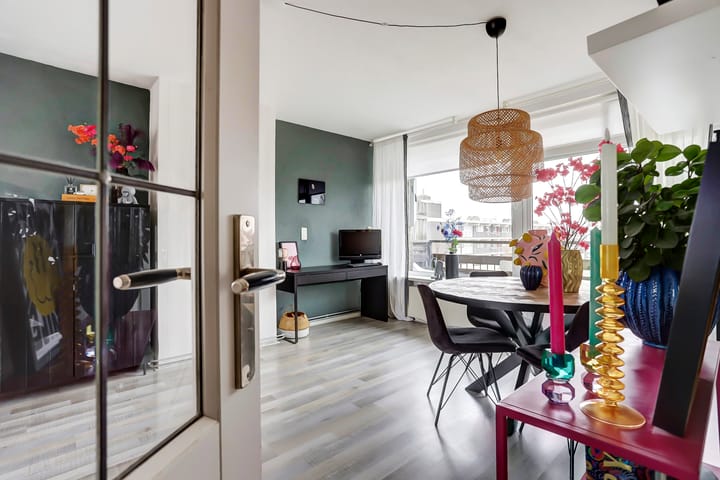 Foto 6 van Dahliastraat 128