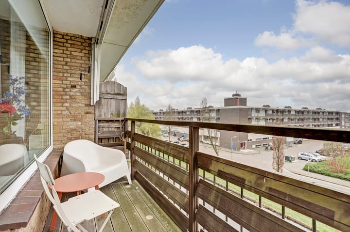 Foto 15 van Dahliastraat 128