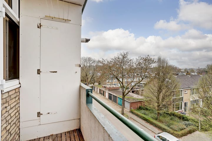 Foto 26 van Dahliastraat 128