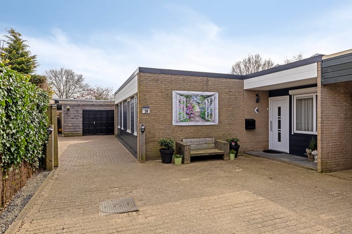 Foto 1 van Lienackers 28