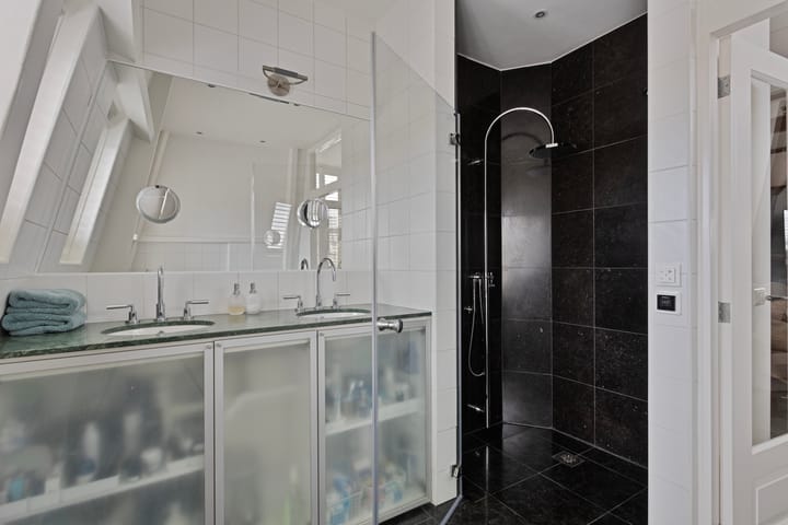 Foto 25 van Zoeterwoudsesingel 84