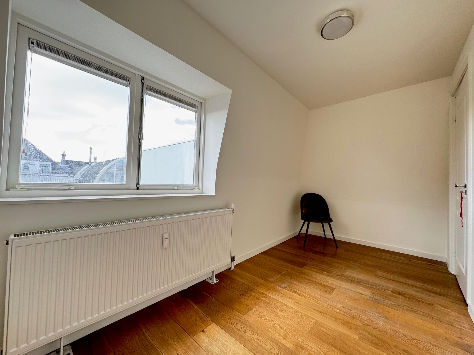 Photo 12 of Nieuwe Molstraat 20-H