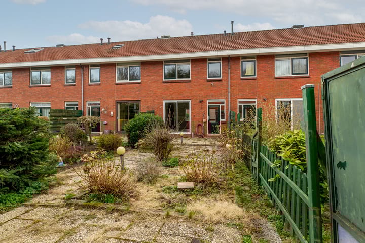 Foto 2 van Van der Veldelaan 17