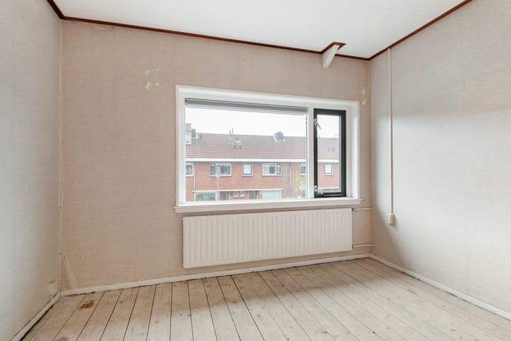 Foto 15 van Van der Veldelaan 17