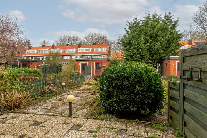 Foto 22 van Van der Veldelaan 17