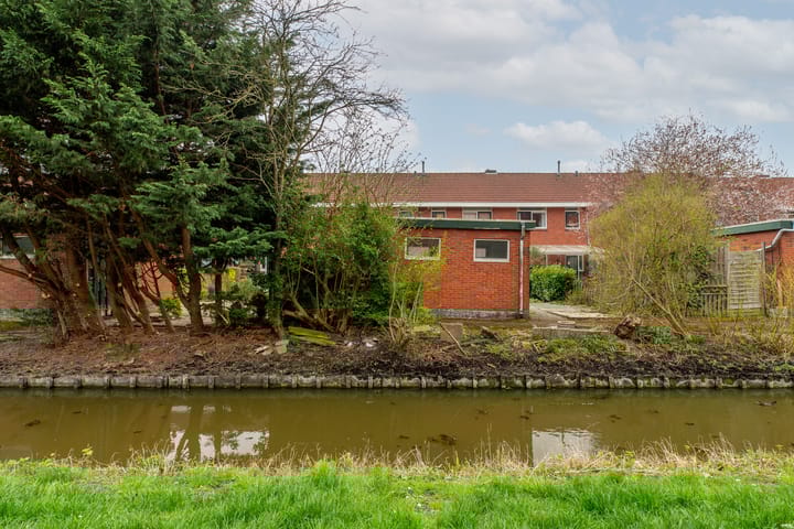 Foto 32 van Van der Veldelaan 17