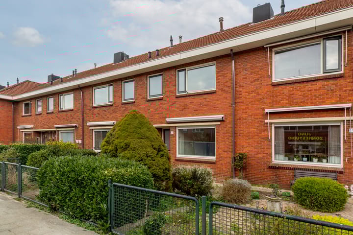 Foto 36 van Van der Veldelaan 17