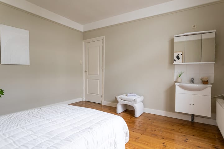 Foto 12 van Helmersstraat 81