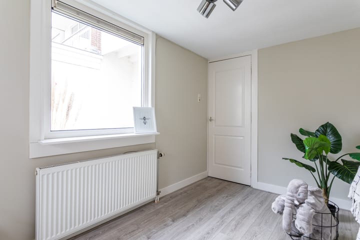 Foto 17 van Helmersstraat 81