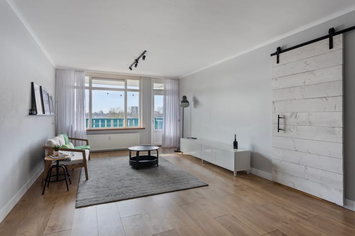 Foto 2 van Lauwerszeeweg 23