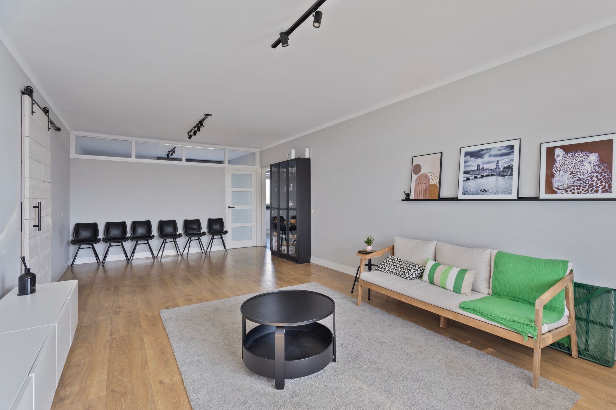 Photo 18 of Lauwerszeeweg 23