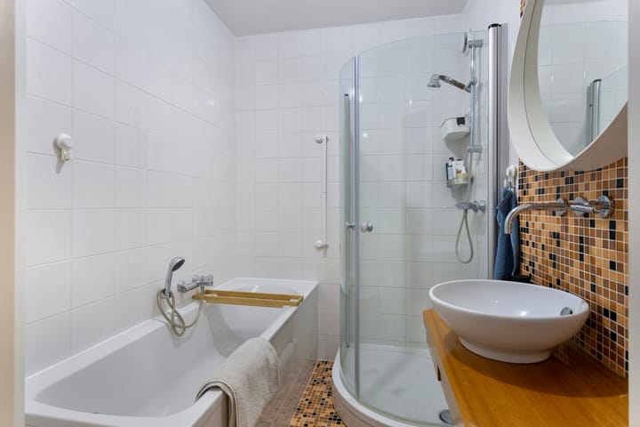 Foto 5 van Lauwerszeeweg 23