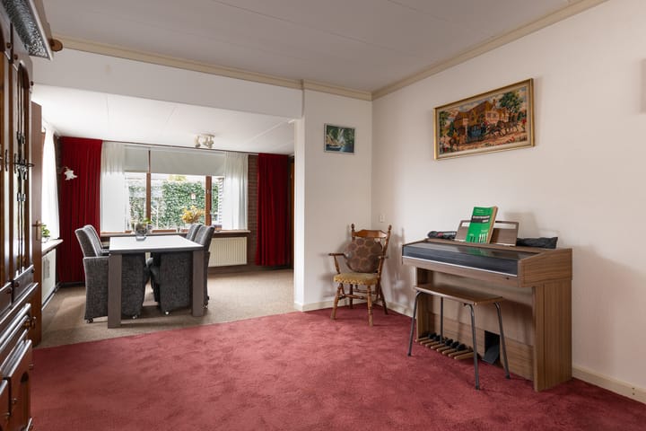 Photo 9 of Pasbree 49