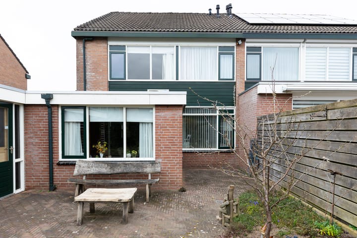 Photo 37 of Pasbree 49