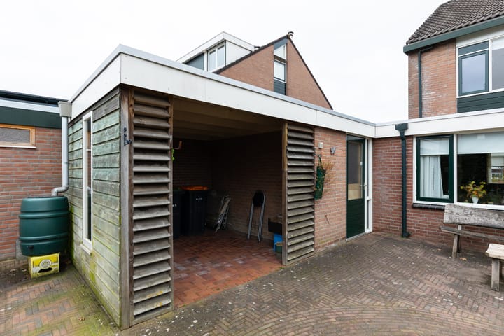 Photo 39 of Pasbree 49