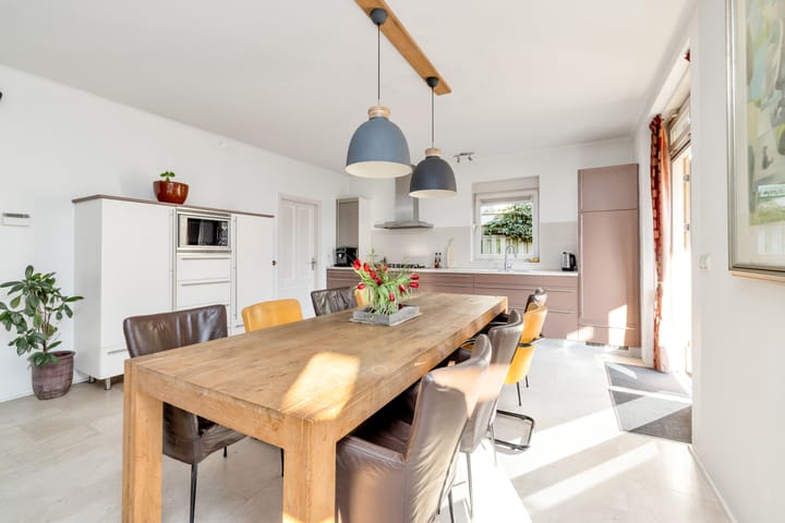 Foto 16 van Toon Hermanslaan 32