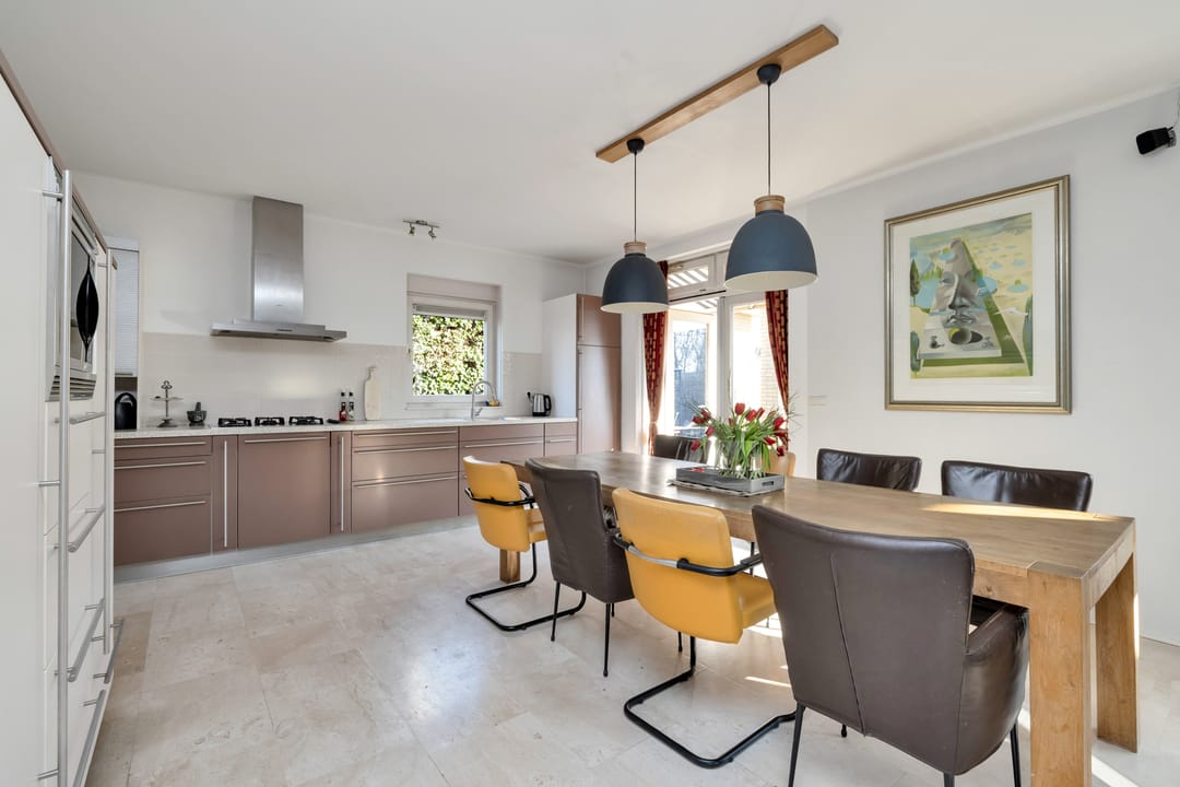 Foto 17 van Toon Hermanslaan 32