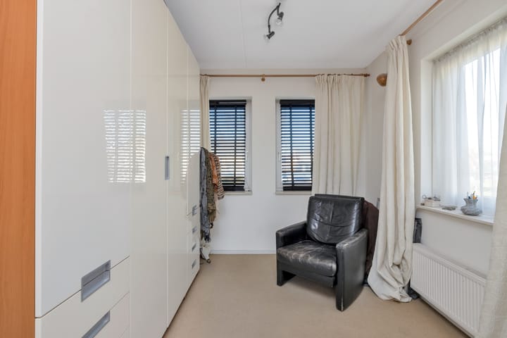 Foto 37 van Toon Hermanslaan 32