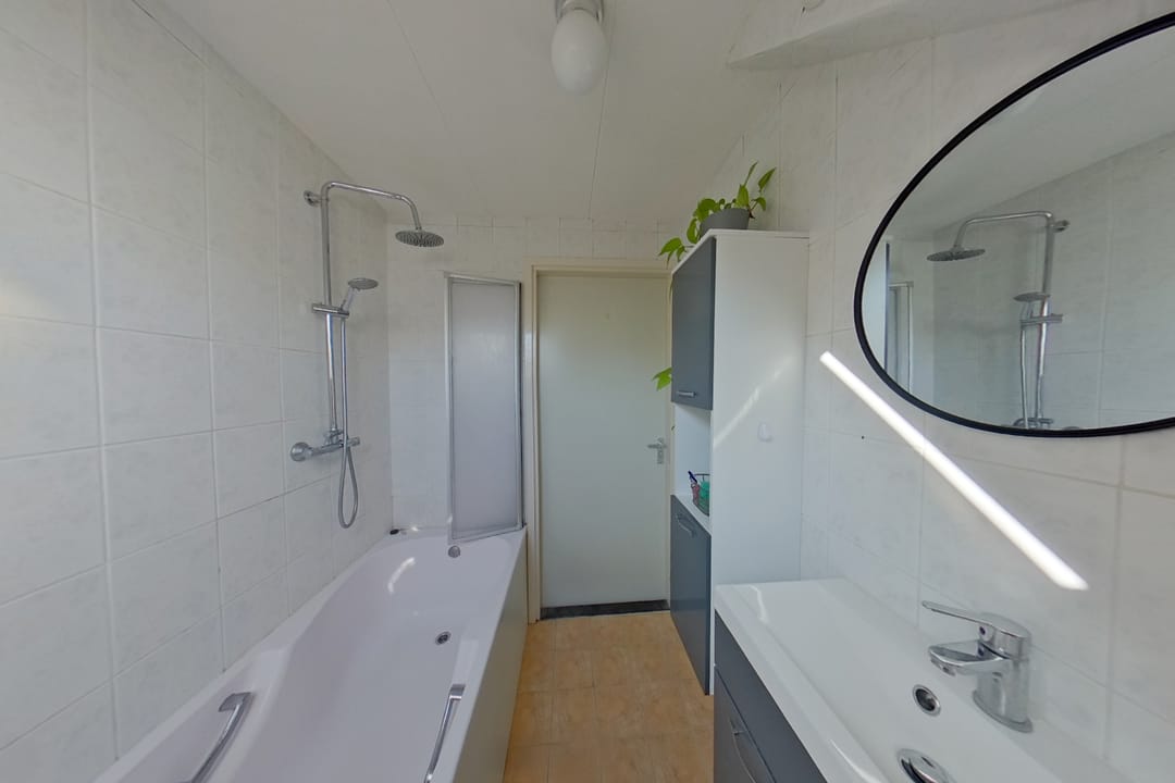 Foto 46 van Toon Hermanslaan 32