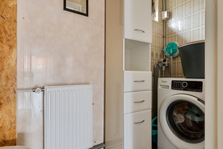 Photo 43 of Willem van der Voetstraat 30