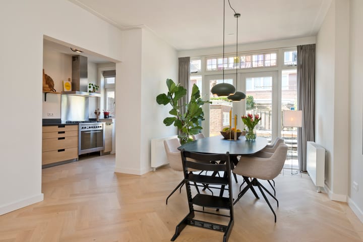 Foto 15 van Megenstraat 12