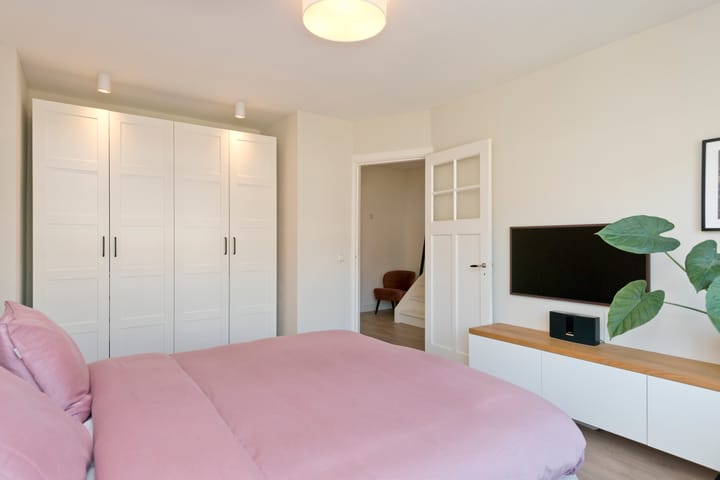 Foto 28 van Megenstraat 12